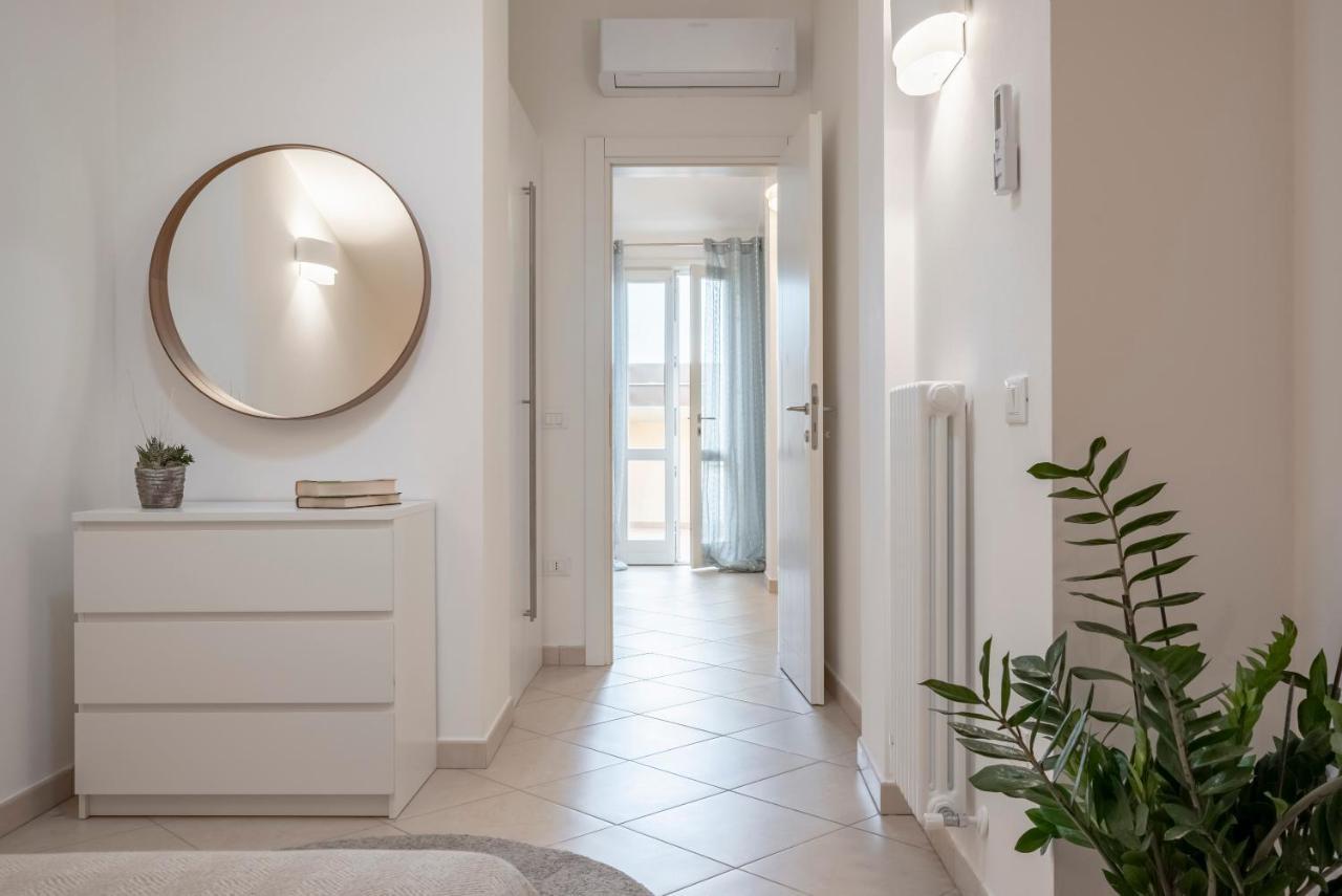 Sea View Apartment San Vincenzo Ngoại thất bức ảnh
