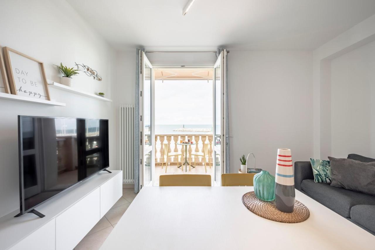 Sea View Apartment San Vincenzo Ngoại thất bức ảnh